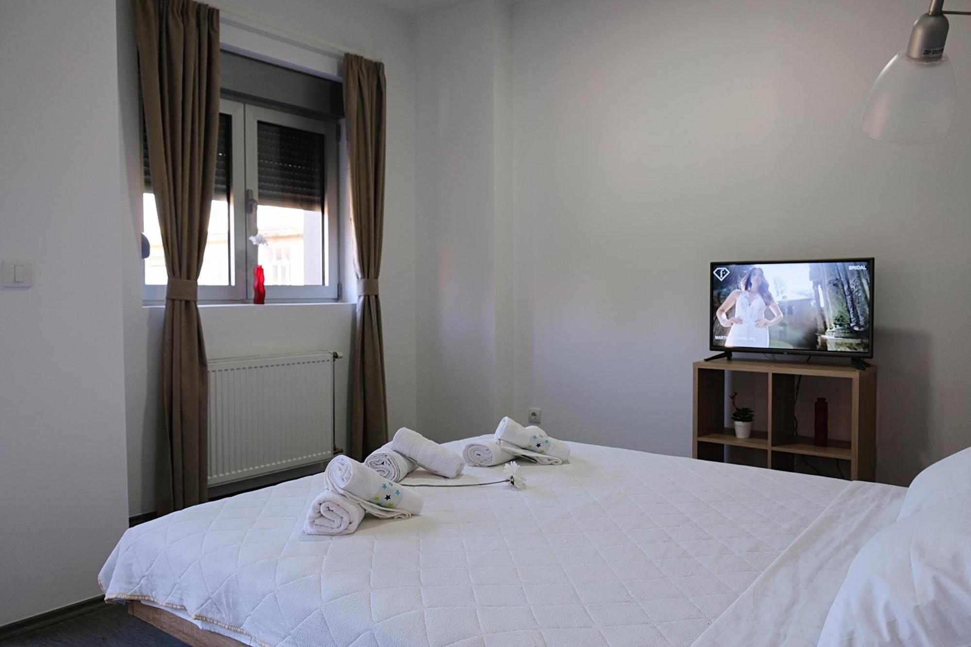 Ring Inn Apartments Obrenovac  Ruang foto